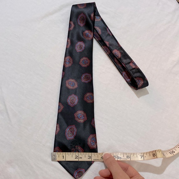 Countess Mara Ties, OS bundle - Picture 8 of 12